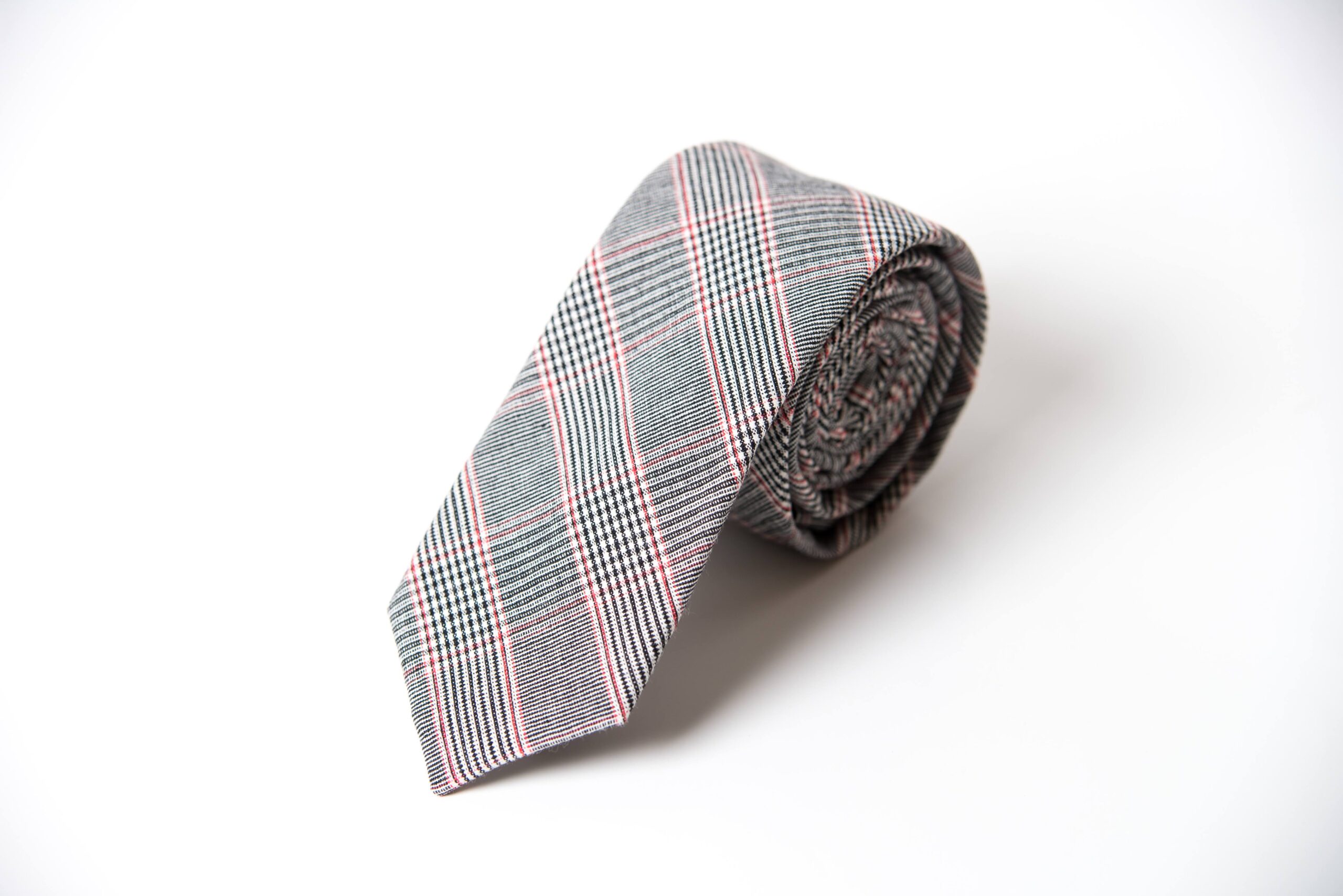 CORBATA GREY & RED LINES